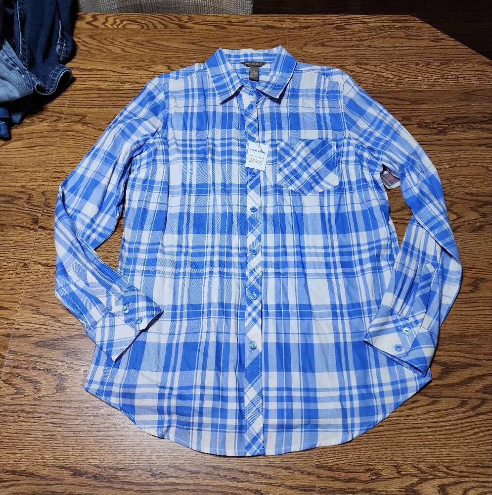 NWT Bit & Bridle Flannel Size medium